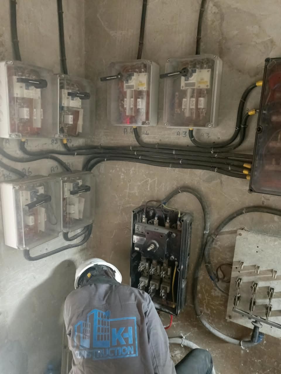 Maintenance des équipements électriques
