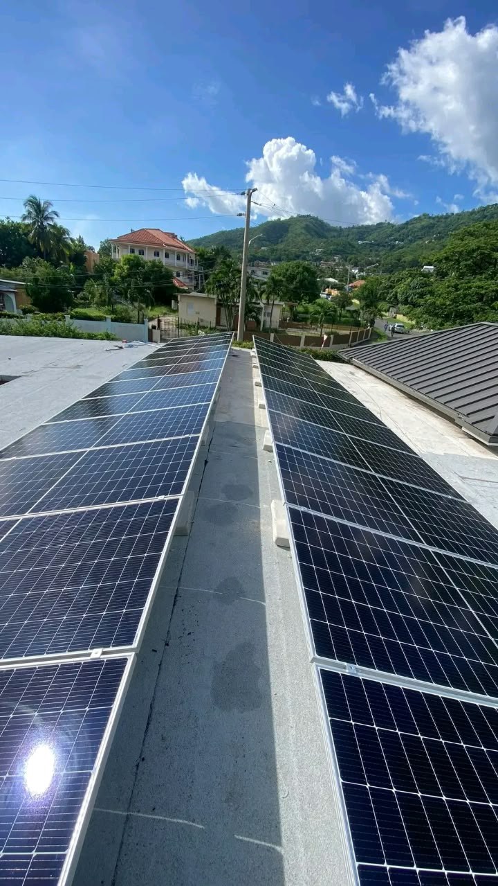 Installation de panneaux solaires